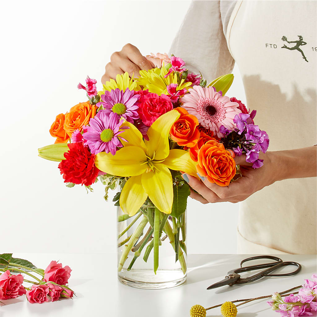 Cue the Confetti - A Florist Original – KIMBERLY'S FLORAL, Dallas PA