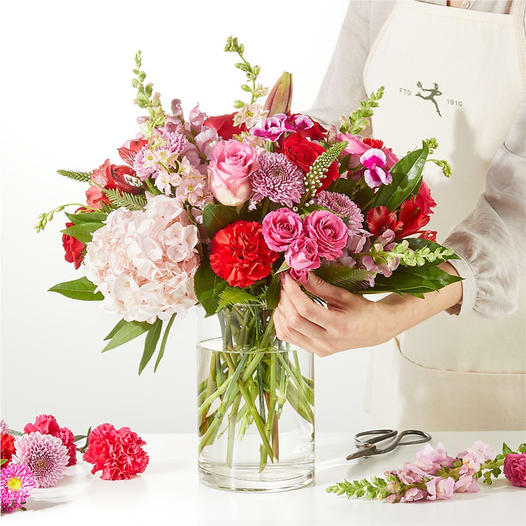Swooning Over You - A Luxury Florist Original – KIMBERLY'S FLORAL, Dallas PA