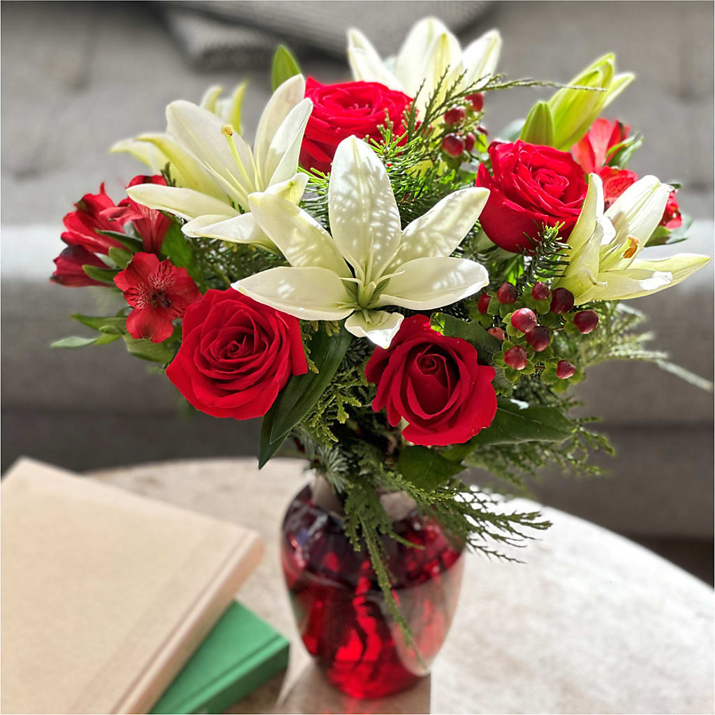 Evergreen Delight Bouquet – KIMBERLY'S FLORAL, Dallas PA